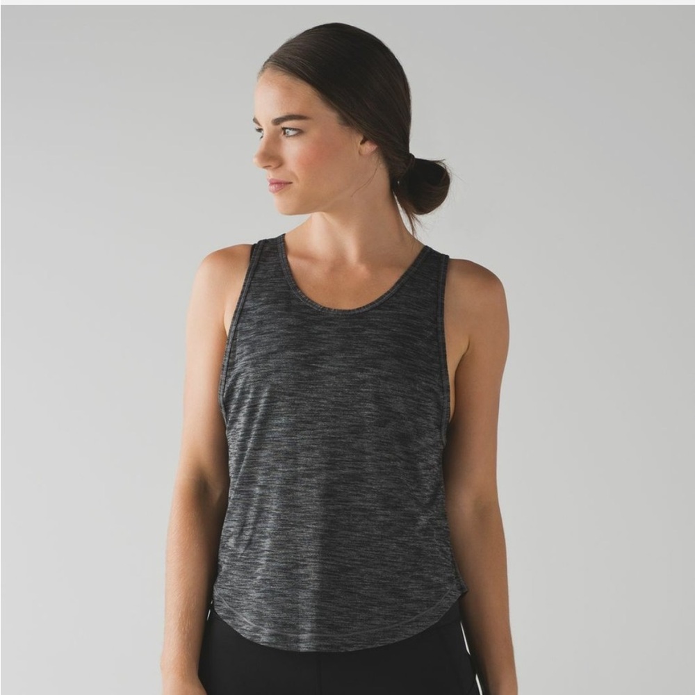 Lululemon rush hour tank size 4 EUC